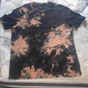 SHEIN Black and Tan Tie-Dye Short Sleeve Tee